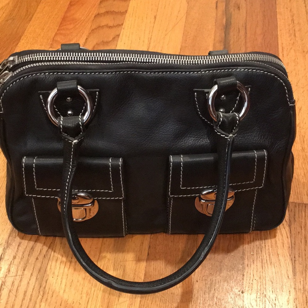 Black leather Marc Jacobs double zip purse